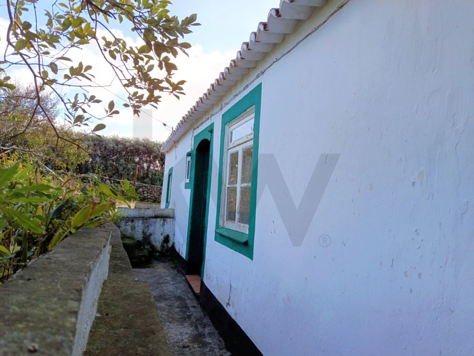 Moradia T2 para Venda em Vila Nova Foto 5