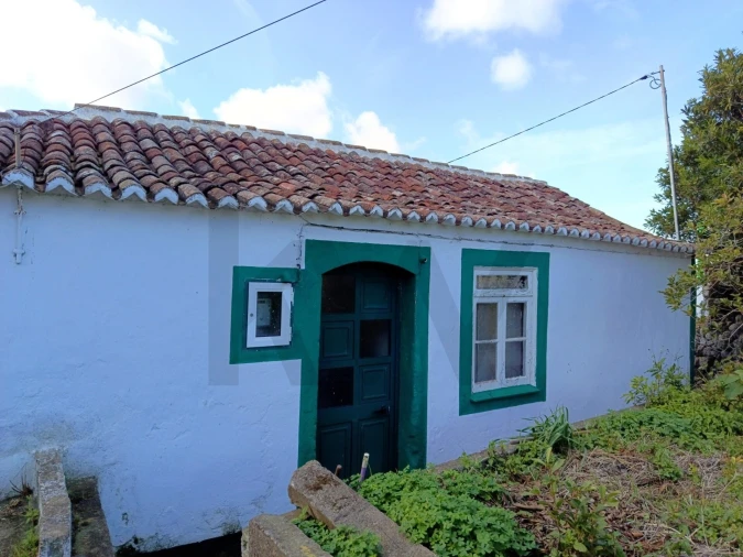 Moradia T2 para Venda em Vila Nova Foto 2