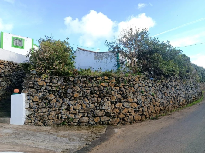 Moradia T2 para Venda em Vila Nova Foto 6