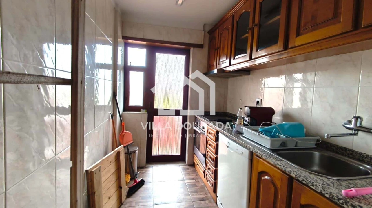 Apartamento T2 para Venda em Rio Tinto Foto 19