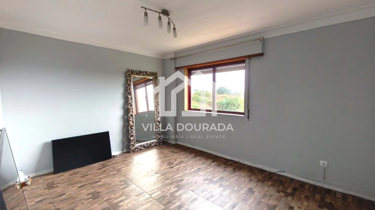 Apartamento T2 para Venda em Rio Tinto Foto 1