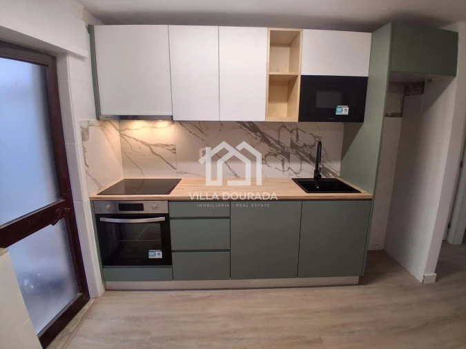 Apartamento T2 para Venda em Rio Tinto Foto 3