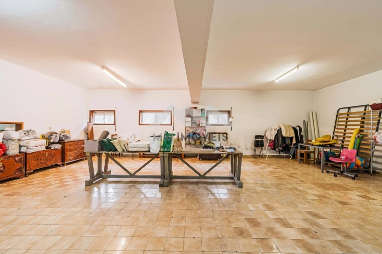 Moradia T5 para Venda em Nogueira e Silva Escura Foto 29