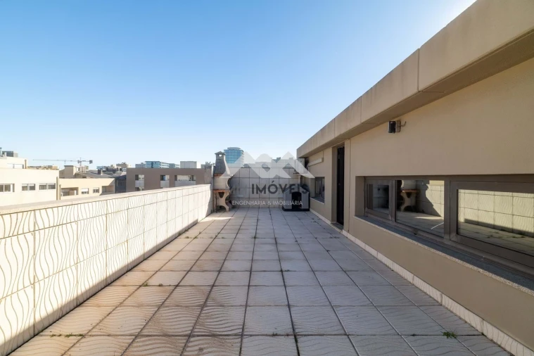 Apartamento T5 para Venda em Matosinhos e Leça da Palmeira Foto 12