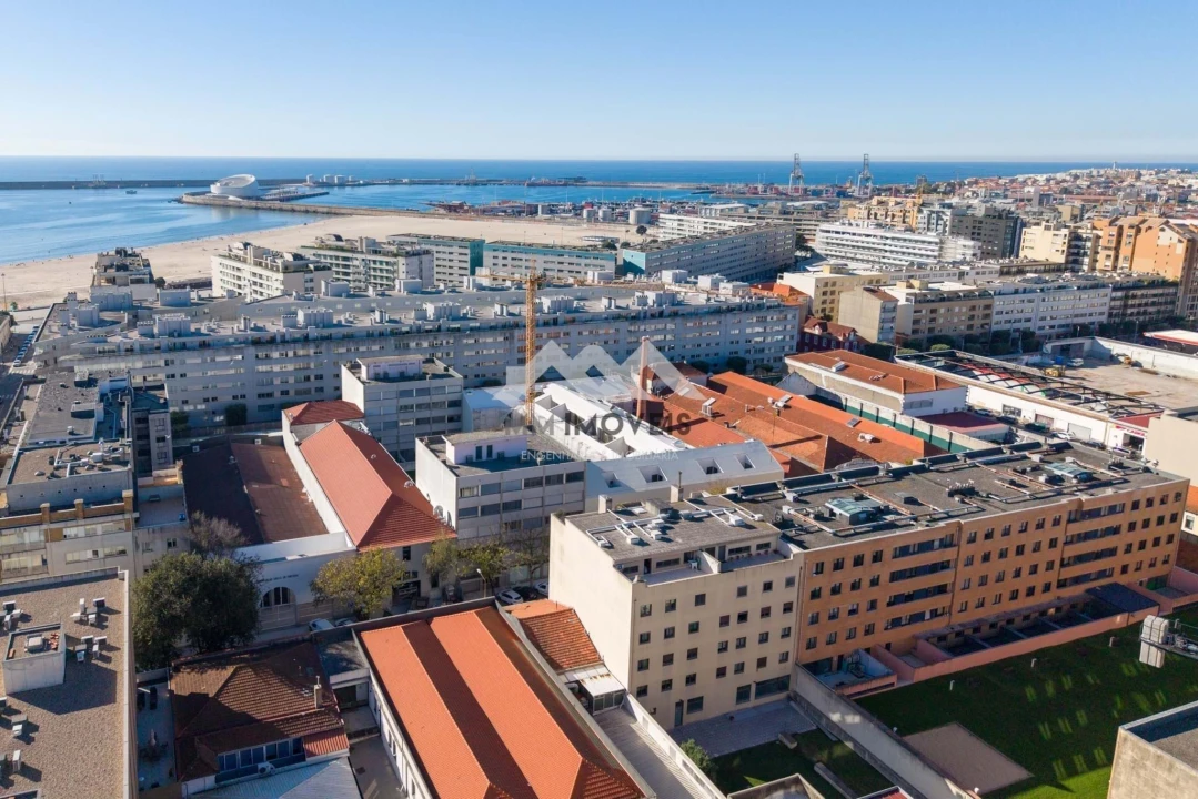 Apartamento T5 para Venda em Matosinhos e Leça da Palmeira Foto 55