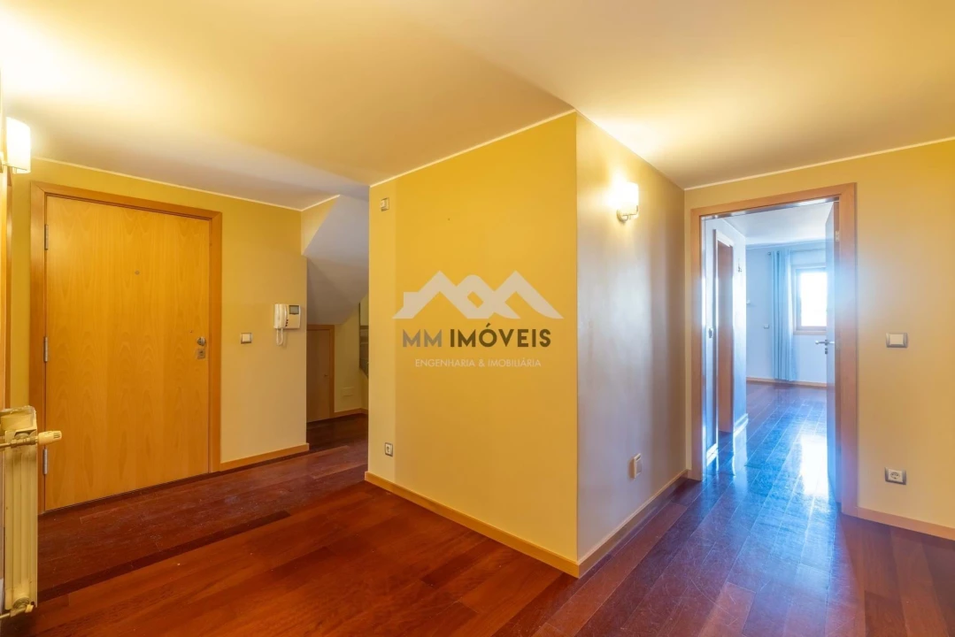 Apartamento T5 para Venda em Matosinhos e Leça da Palmeira Foto 23