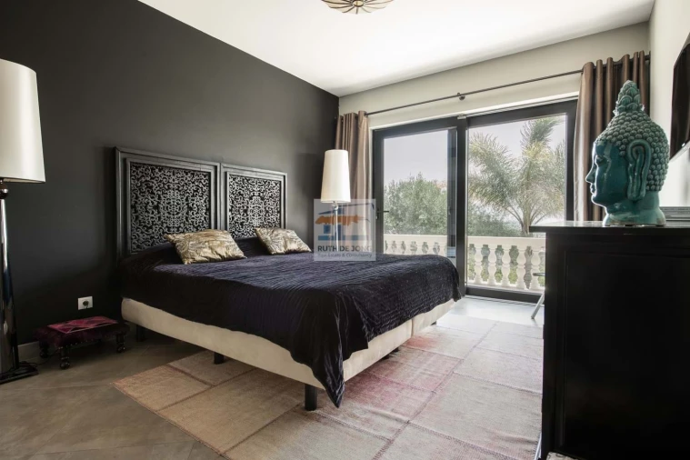 Moradia T5 para Venda em São Silvestre Foto 8