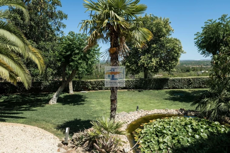 Moradia T5 para Venda em São Silvestre Foto 30