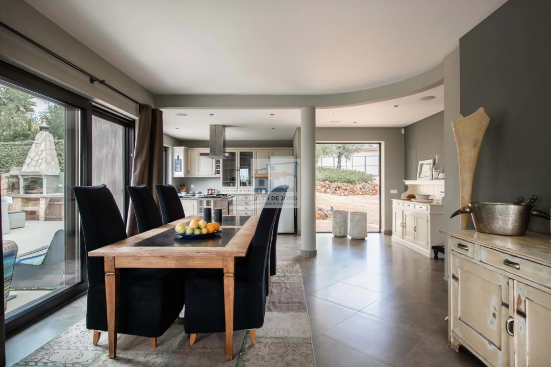 Moradia T5 para Venda em São Silvestre Foto 7