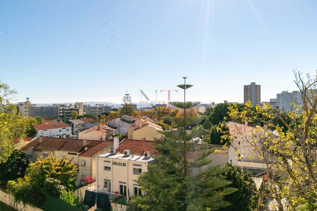 Apartamento T4 para Venda em Olivais Foto 14