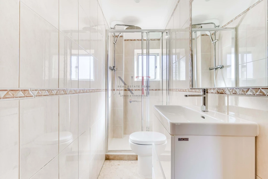 Apartamento T4 para Venda em Olivais Foto 18