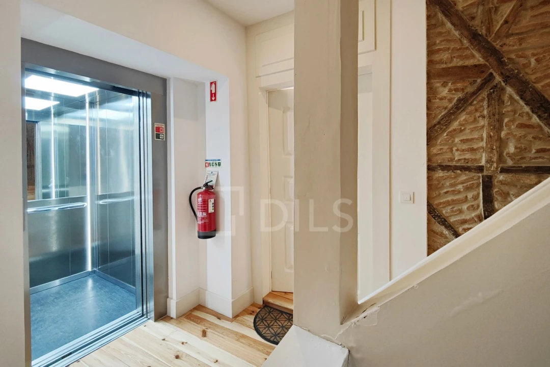 Apartamento para Venda em Santa Maria Maior Foto 20