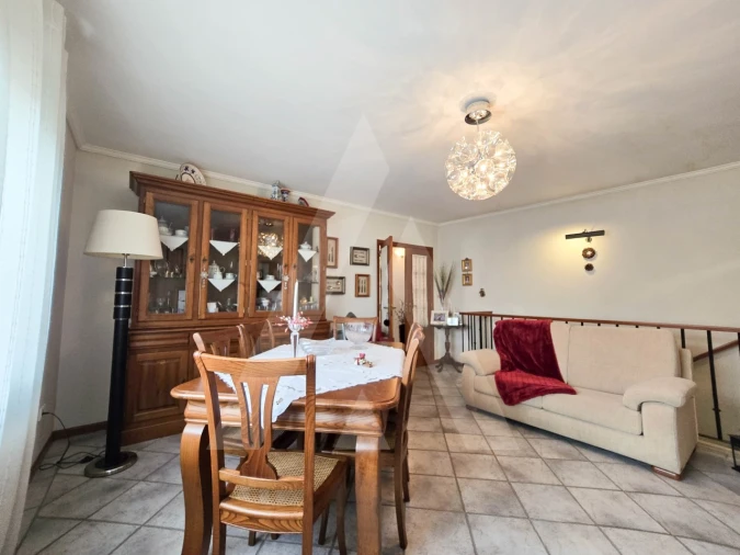 Moradia T3 para Venda em Aradas Foto 14