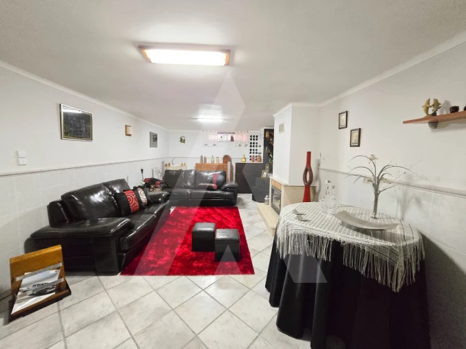 Moradia T3 para Venda em Aradas Foto 18