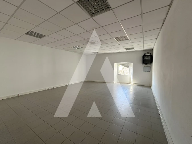 Loja para Venda em Évora (São Mamede, Sé, São Pedro e Santo Antão) Foto 15