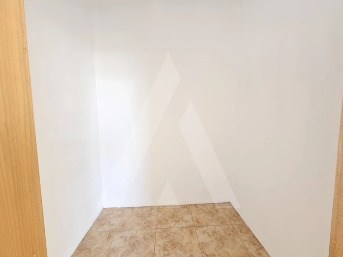 Loja para Arrendamento em Ílhavo (São Salvador) Foto 4