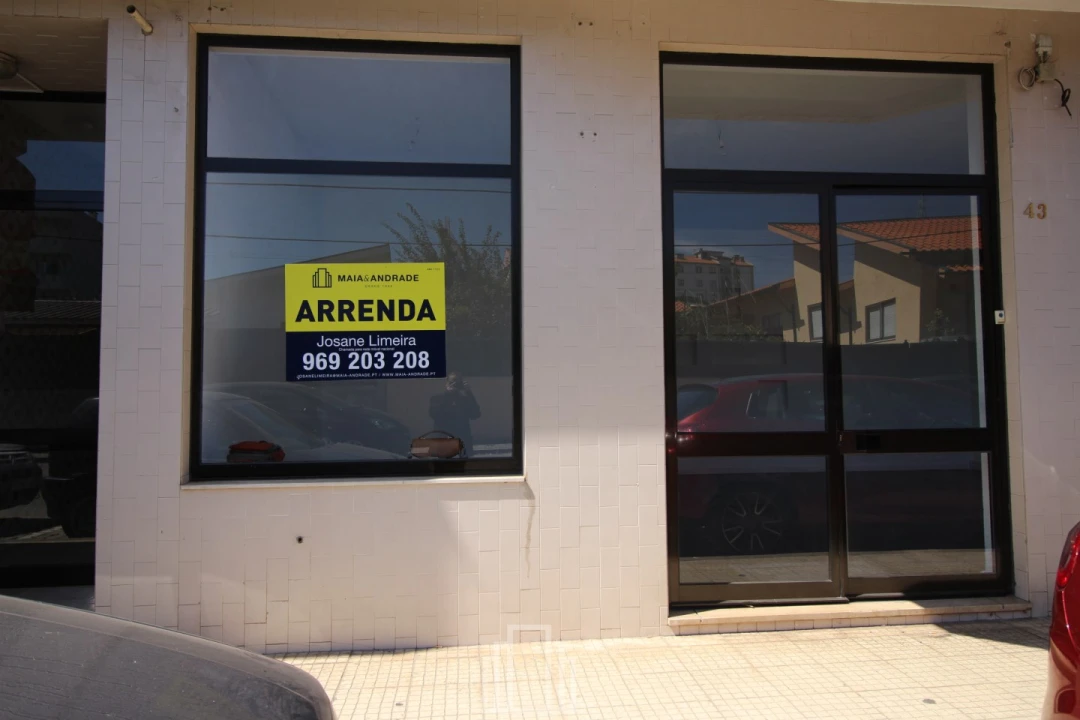 Loja para Arrendamento em Esmoriz Foto 8