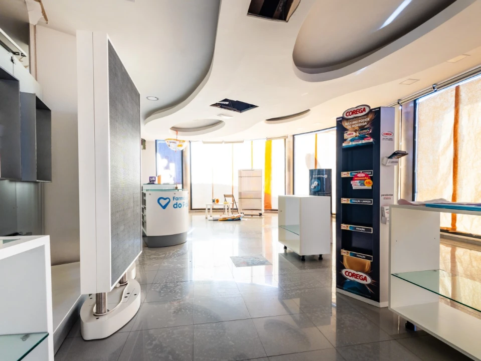 Prédio para Venda em Paião Foto 43