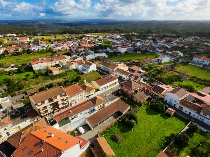 Prédio para Venda em Paião Foto 27