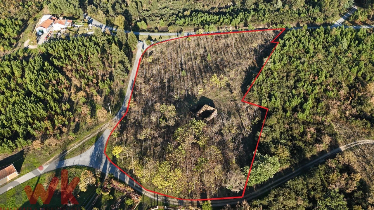 Moradia para Venda em Covas e Vila Nova de Oliveirinha Foto 1