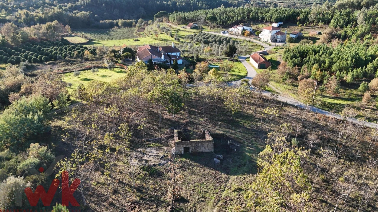 Moradia para Venda em Covas e Vila Nova de Oliveirinha Foto 7