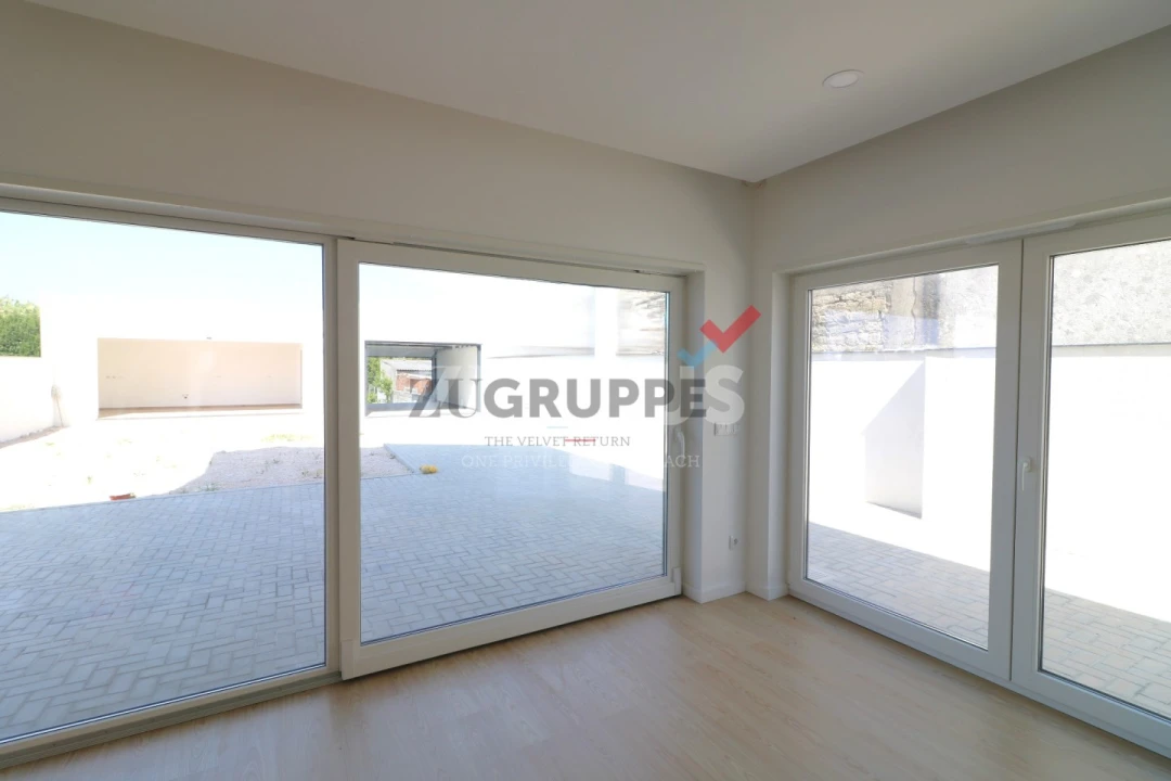 Moradia T4 para Venda em Santa Joana Foto 5