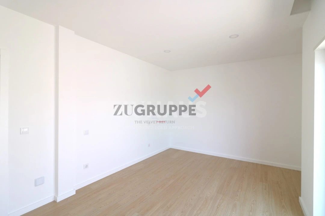 Moradia T4 para Venda em Santa Joana Foto 26