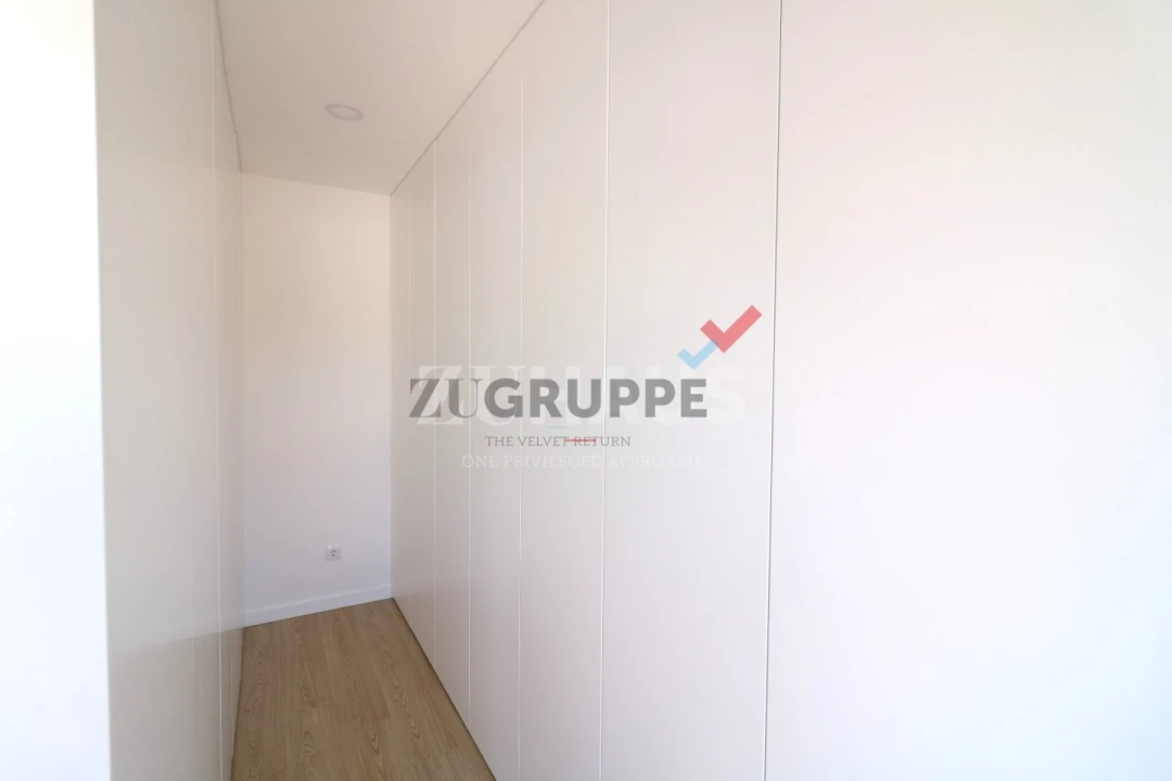 Moradia T4 para Venda em Santa Joana Foto 34