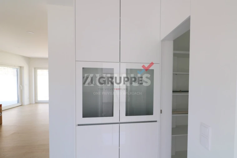 Moradia T4 para Venda em Santa Joana Foto 7