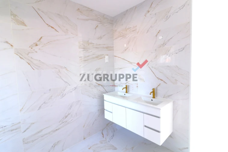 Moradia T4 para Venda em Santa Joana Foto 29