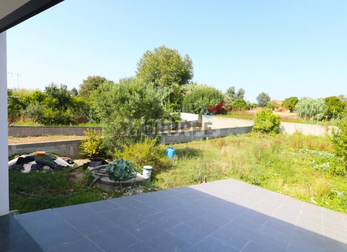 Moradia T4 para Venda em Santa Joana Foto 42