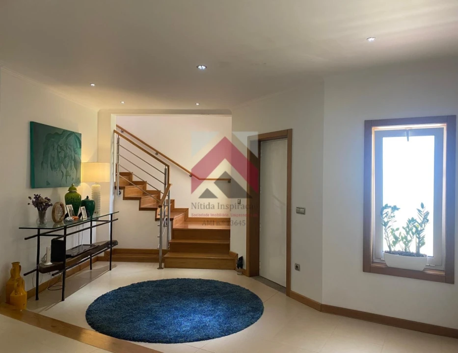 Moradia T6 para Venda em Palhaça Foto 1