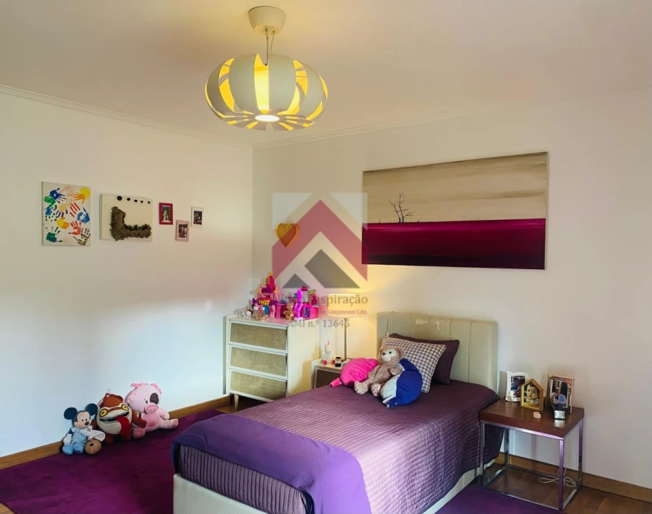 Moradia T6 para Venda em Palhaça Foto 21