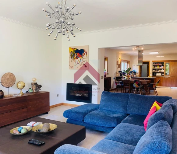 Moradia T6 para Venda em Palhaça Foto 6