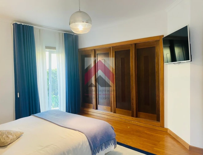 Moradia T6 para Venda em Palhaça Foto 29