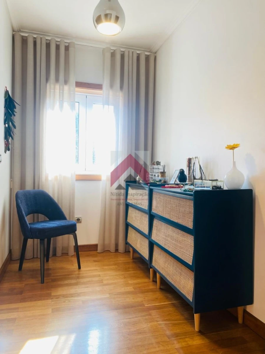 Moradia T6 para Venda em Palhaça Foto 33