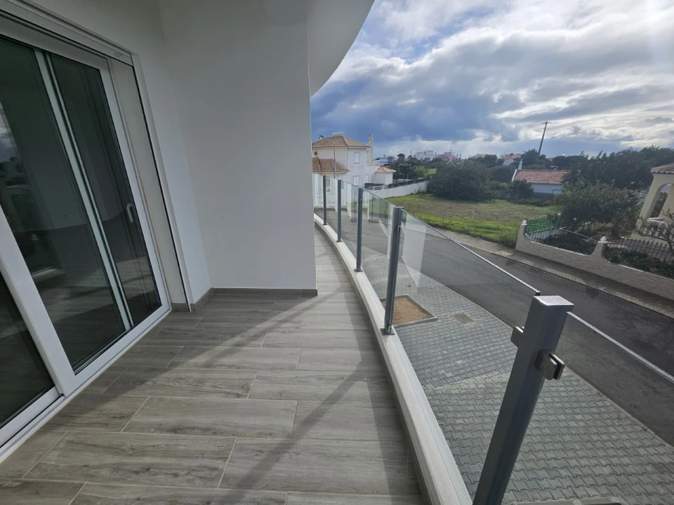 Apartamento T3 para Venda em Altura Foto 3