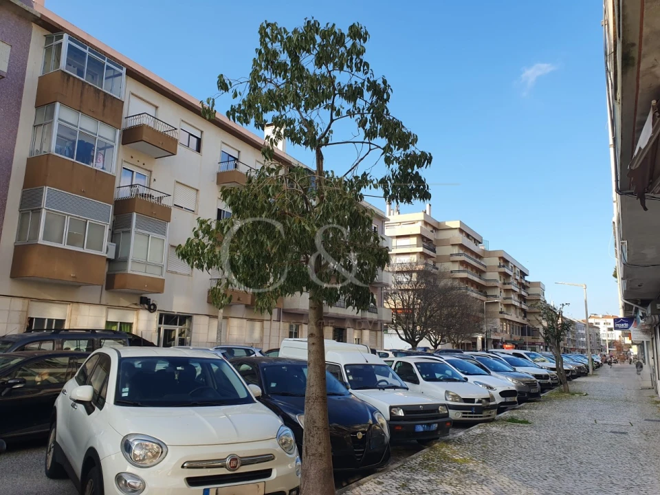 Apartamento T3 para Venda em Alverca do Ribatejo e Sobralinho Foto 27