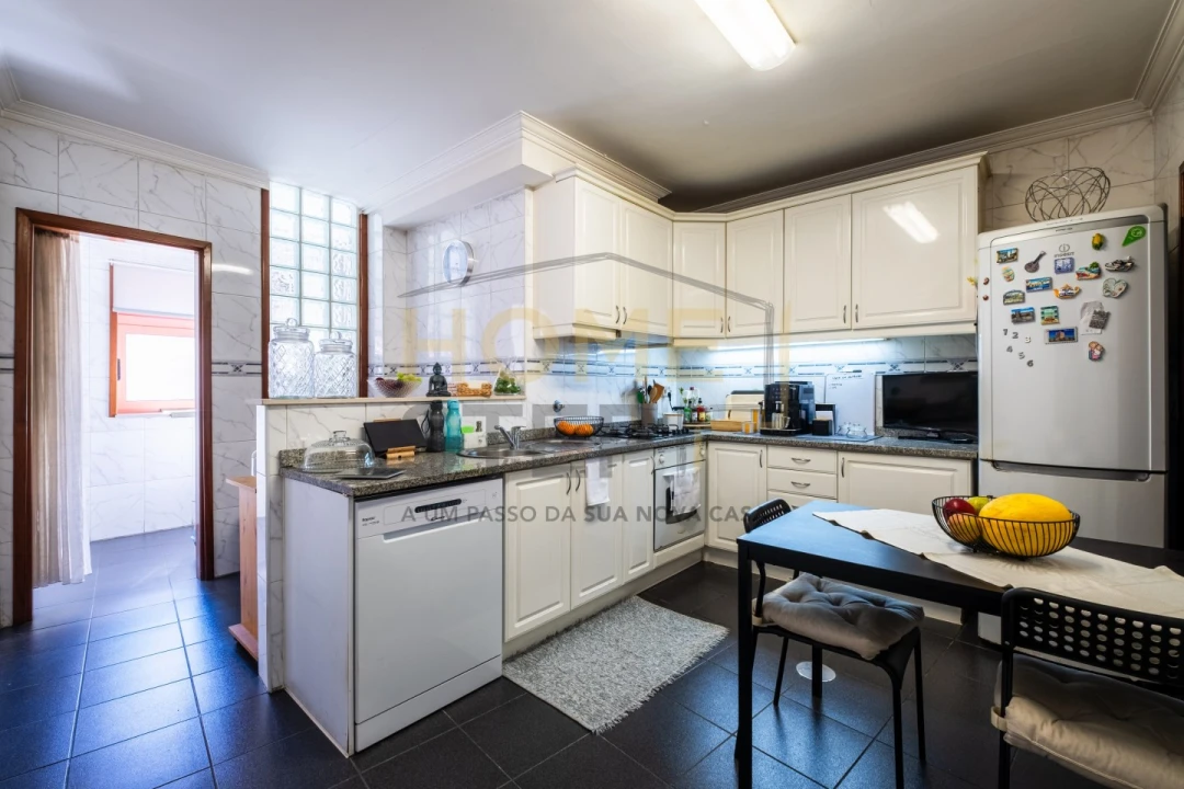 Apartamento T1 para Venda em Canidelo Foto 11