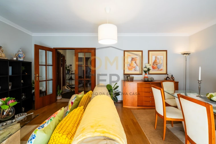 Apartamento T1 para Venda em Canidelo Foto 4