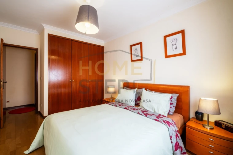 Apartamento T1 para Venda em Canidelo Foto 24