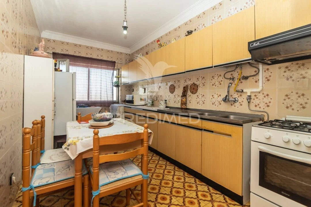 Apartamento T3 para Venda em Baixa da Banheira e Vale da Amoreira Foto 1