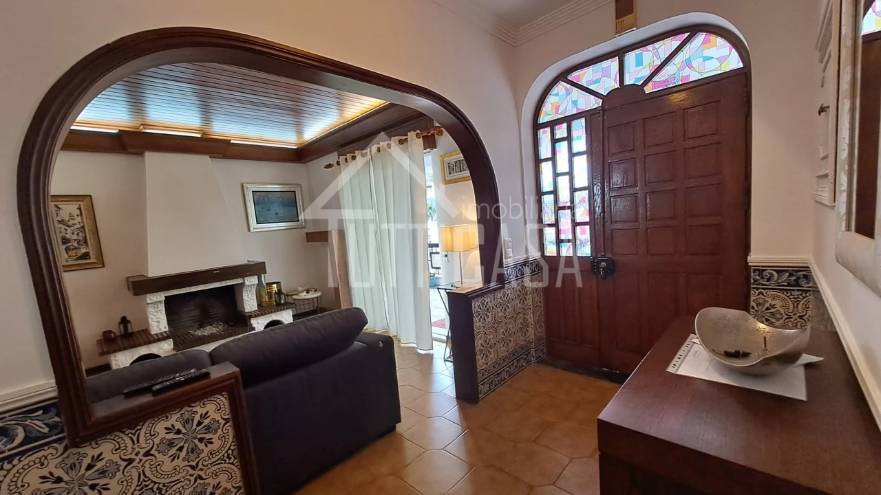 Moradia T4 para Venda em Amora Foto 7