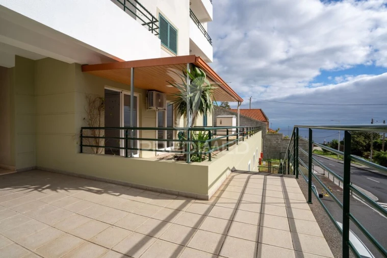 Apartamento T1 para Venda em Caniço