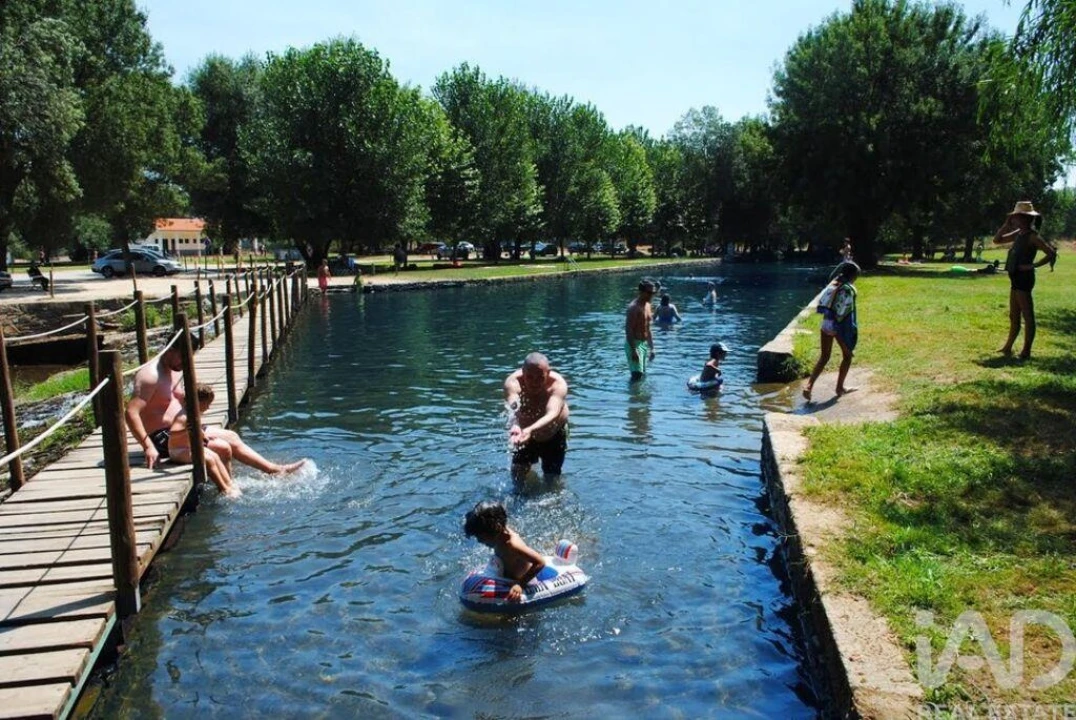 Moradia T3 para Venda em Benquerença Foto 17