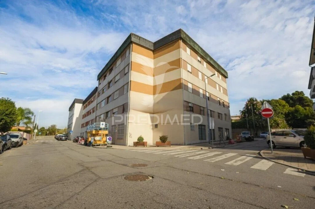 Apartamento T3 para Venda em Ermesinde Foto 1