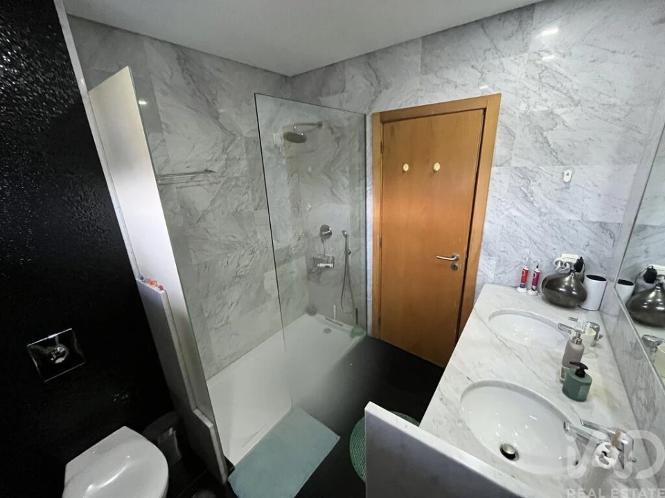 Moradia T4 para Venda em Gondomar (São Cosme), Valbom e Jovim Foto 25