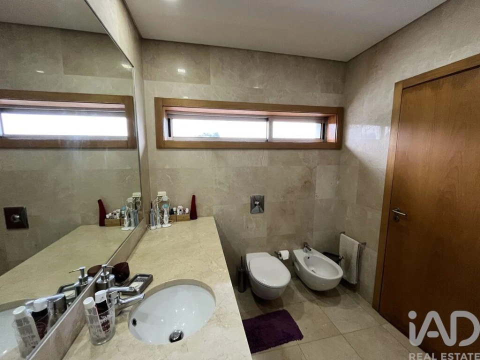 Moradia T4 para Venda em Gondomar (São Cosme), Valbom e Jovim Foto 31