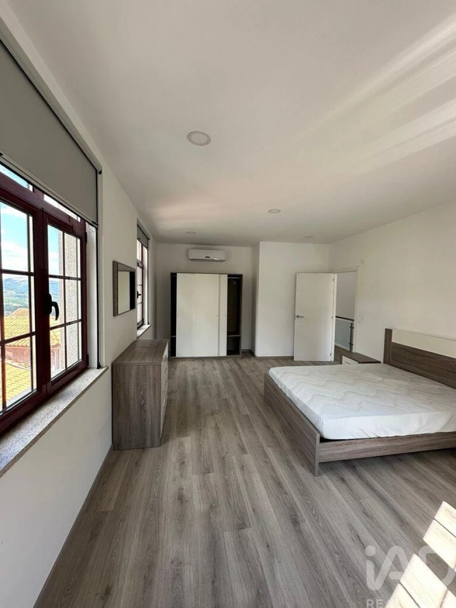 Apartamento T3 para Arrendamento em Covilhã e Canhoso Foto 10