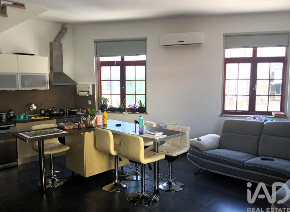 Apartamento T3 para Arrendamento em Covilhã e Canhoso Foto 3